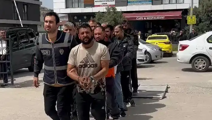 Edirne'de Şok Operasyon: Yedi Firari Suçlu Ele Geçirildi