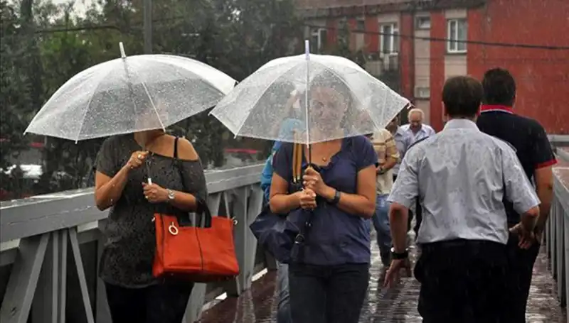 Sıcaklık ve Sağanak Uyarısı: Önümüzdeki Günlerde Hava Durumu Ne Olacak?
