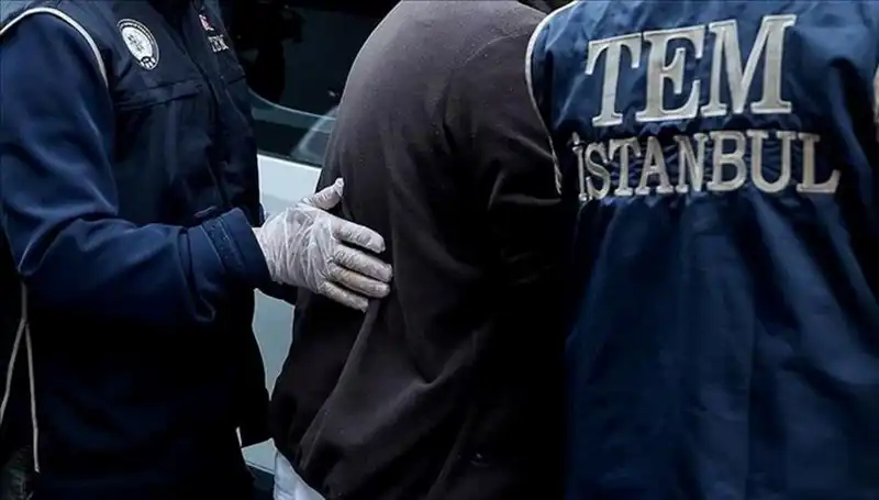 İstanbul'da DHKP-C Operasyonu: 35 Gözaltı, Eski Başkan Şükrü Genç de Arasında