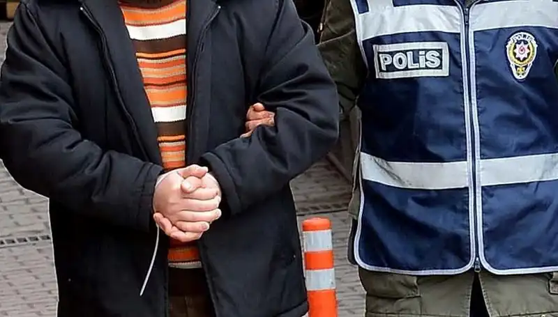25 Yıl Hapis Cezasıyla Aranan Şahıs, Lüks Villasında Ele Geçirildi!