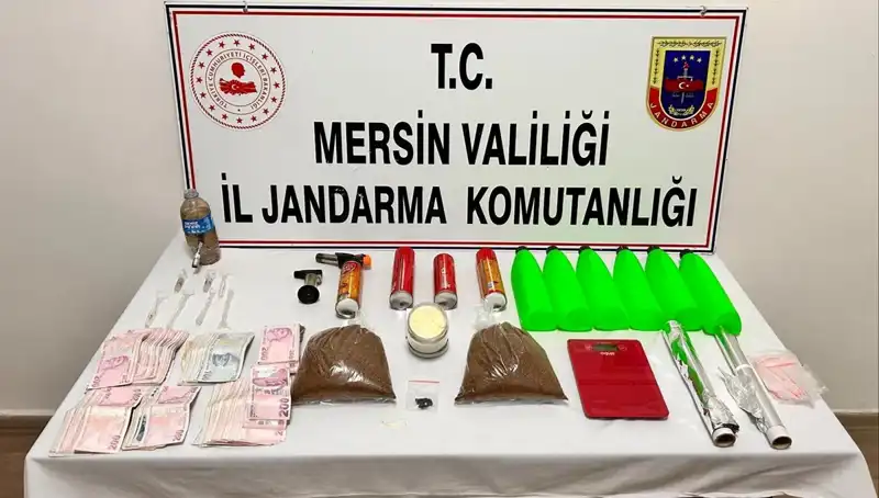 Mersin'de Uyuşturucu Madde Ticareti Operasyonu: 5 Kişi Tutuklandı