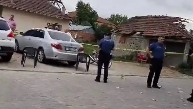 Tuvalet Kaçışında Yakalanan Cinayet Zanlısı Şok Daha Yaşattı!