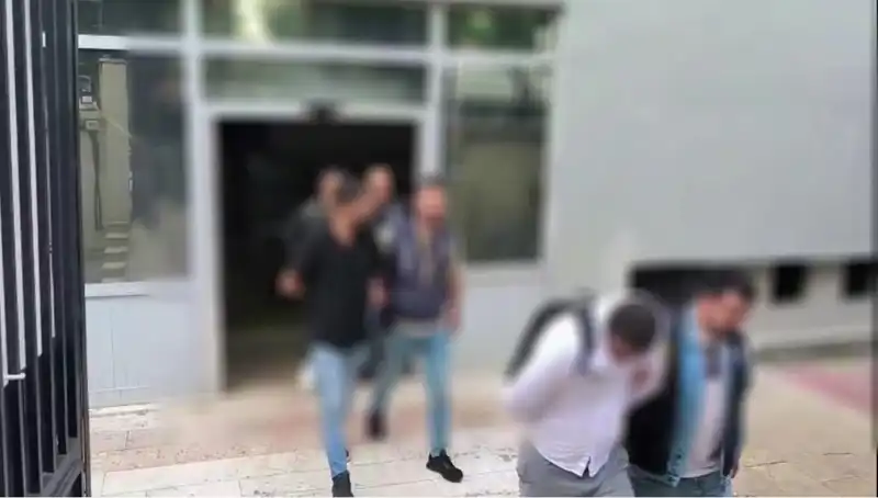 Sahte Yatırım İlanıyla Milyonlarca Lira Vurgun: Yüzlerce Kişi Dolandırıldı
