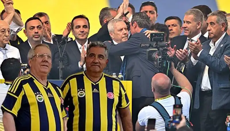 Mahmut Uslu'dan Ali Koç'a Sürpriz İstifa Çağrısı ve Adaylık İddiası