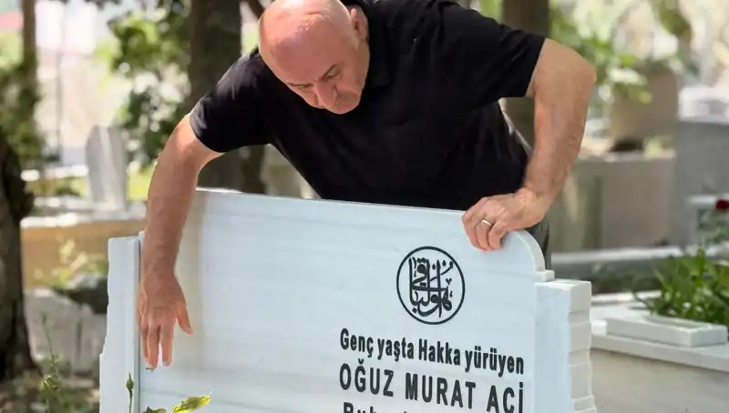 Aci Ailesinin Unutulmaz Babalar Günü Acısı: Duygusal Anılar ve Kaybetme