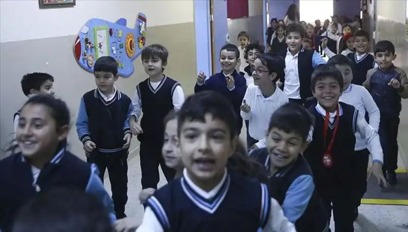 2025 Okul Yılı Ne Zaman Başlıyor? Güncel Takvim Açıklandı!