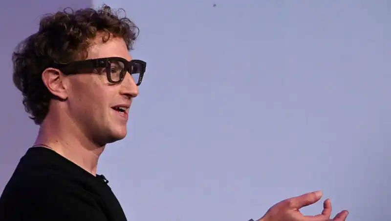 : Zuckerberg’in Yeni Gözlüğü: Yapay Zeka ile Geleceği Keşfedin