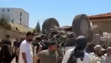 Freni Patlayan İş Makinesi Takla Attı: Korku Dolu Anlar ve Yaralı Üzerine Gelişmeler