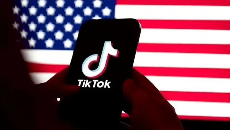 Trump, TikTok İçin Süre Uzatımını Değerlendiriyor: Yeni Gelişmeler