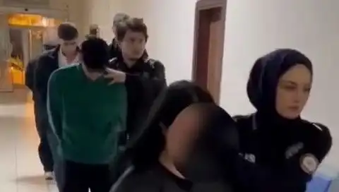 Silah Zoruyla Telefon Gaspı: 5 Şüpheli Kıskıvrak Yakalandı!