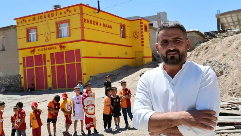 Fanatik Taraftar, Icardi'nin Ardından Osimhen İçin Evini Duyurdu!